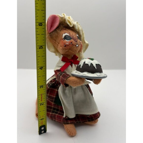 Annalee Storybook Mouse Martha Cratchet Dickens Christmas Carol Doll 2010 - Picture 4 of 8